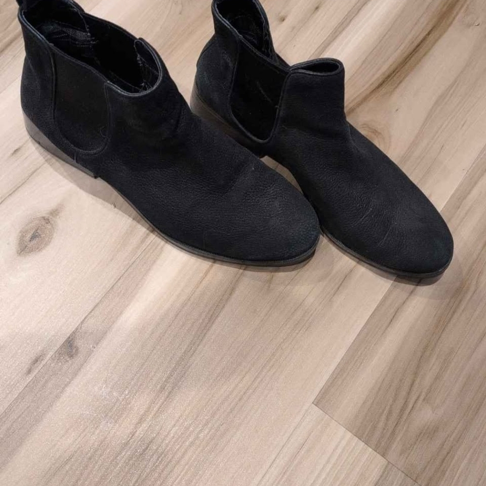 Men's Black Chelsea Boots
